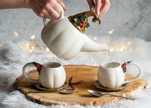 Load image into Gallery viewer, Tea set - Holly